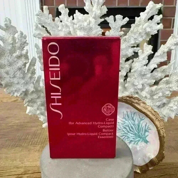 Shiseido Advanced Hydro Liquid Compact Case ~ NEW! - Picture 2 of 6